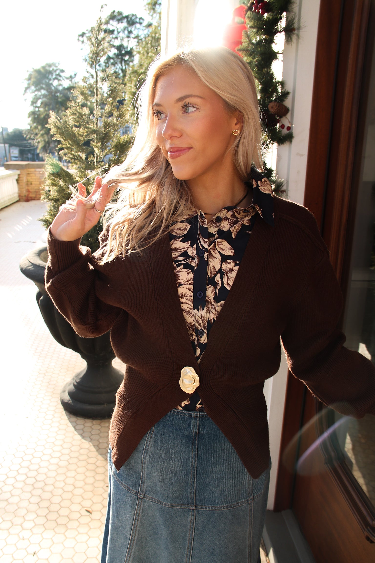 Hannah Gold Button Cardigan- Brown