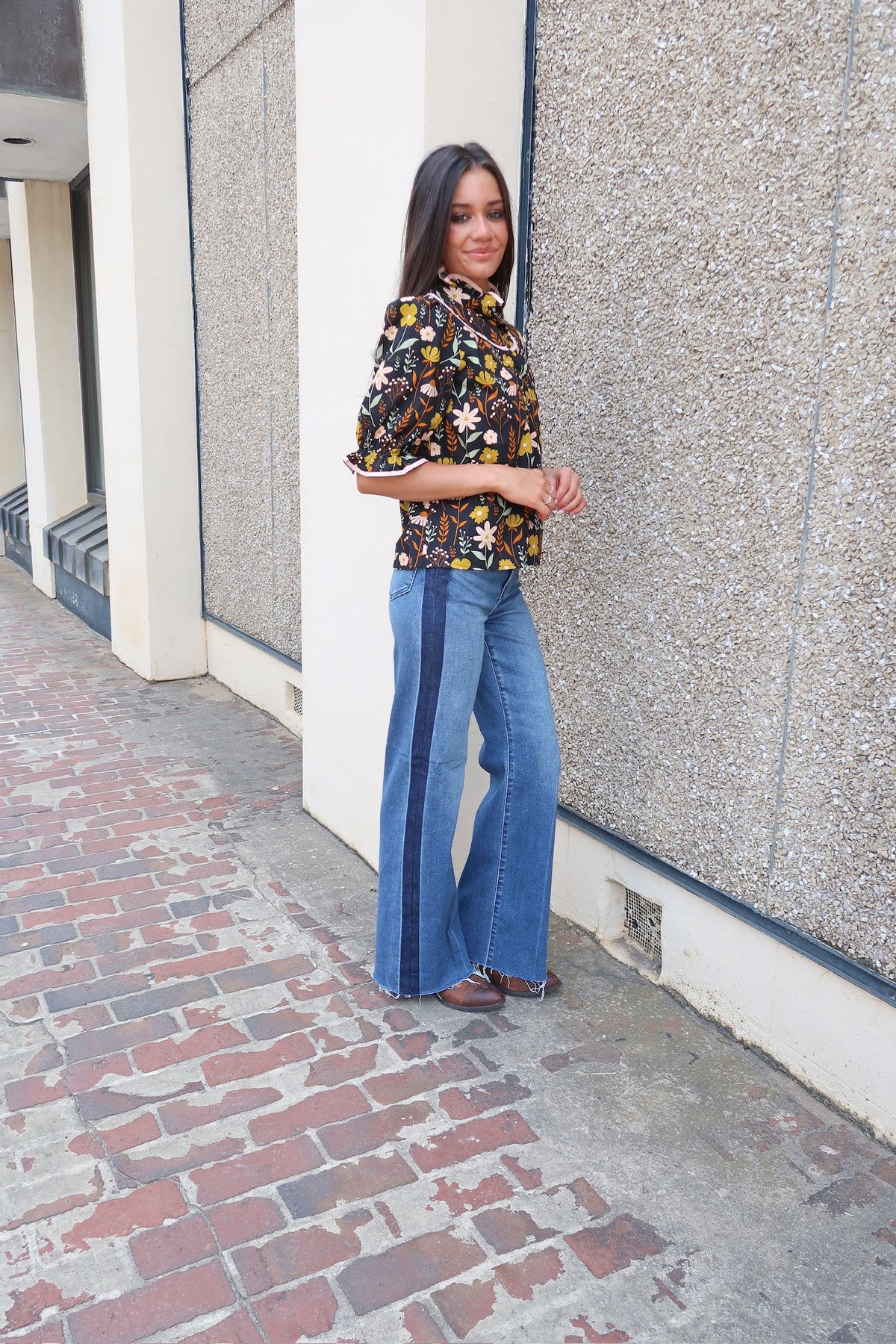 DAZE  High Rise Tuxedo Jeans