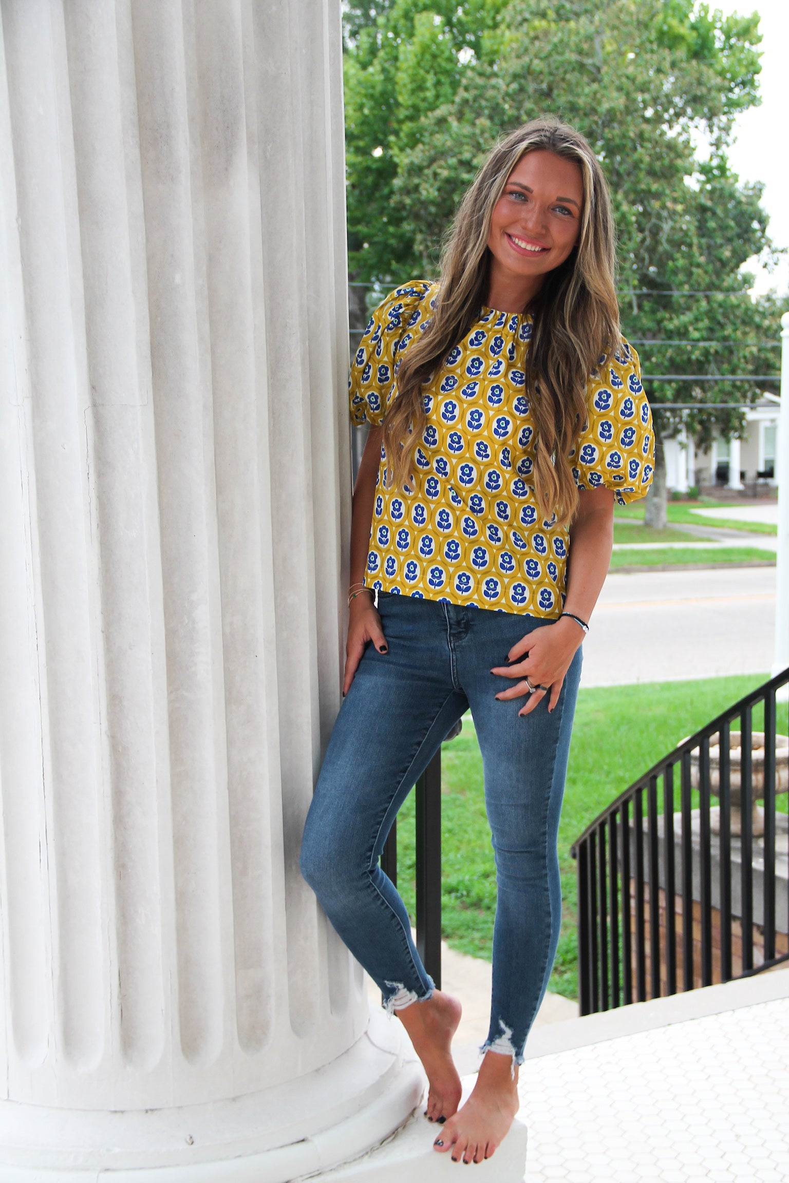 Moxie Floral Puffed Sleeve Top