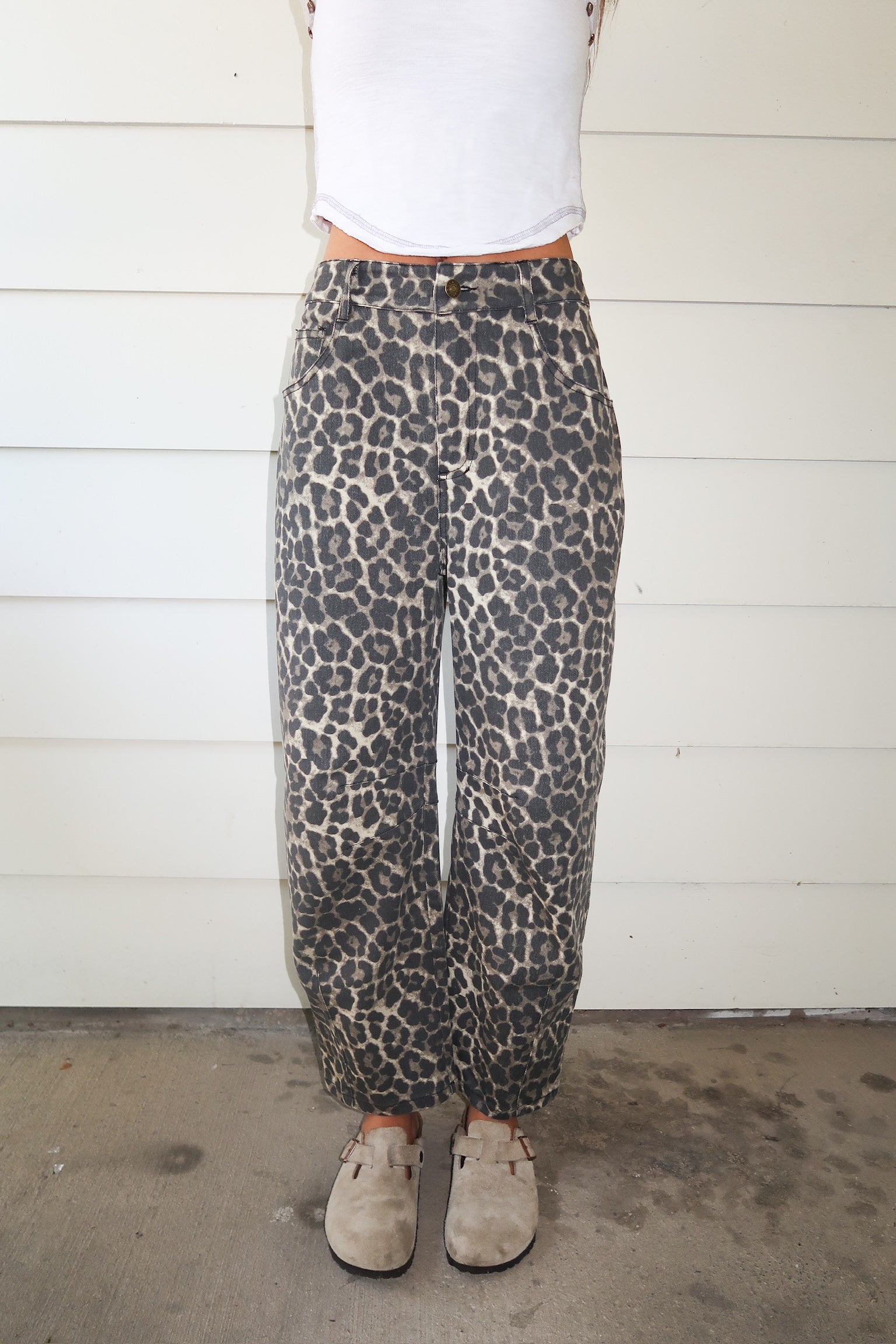 Leopard Barrel Jeans