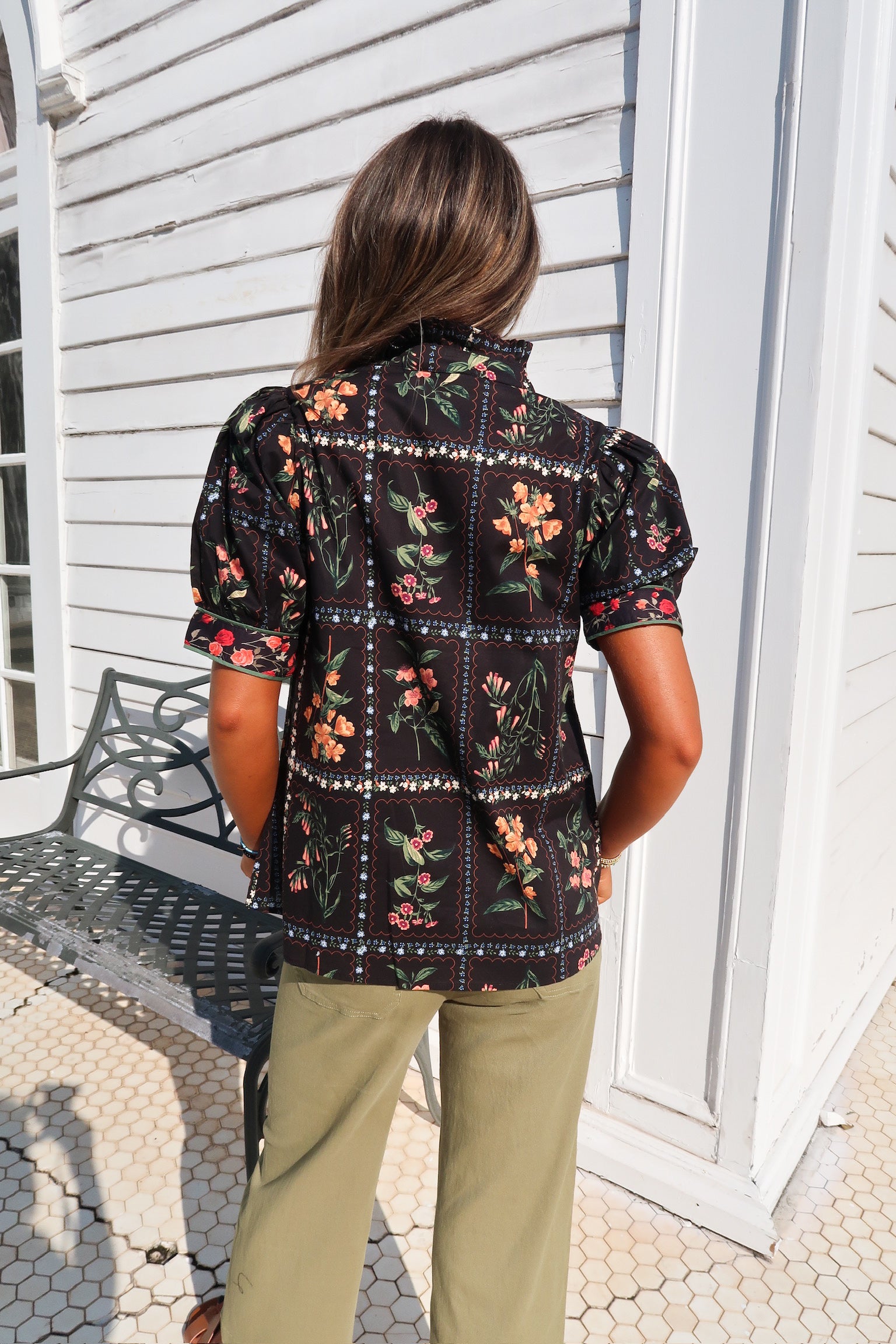 Black Floral Puffed Sleeve Top