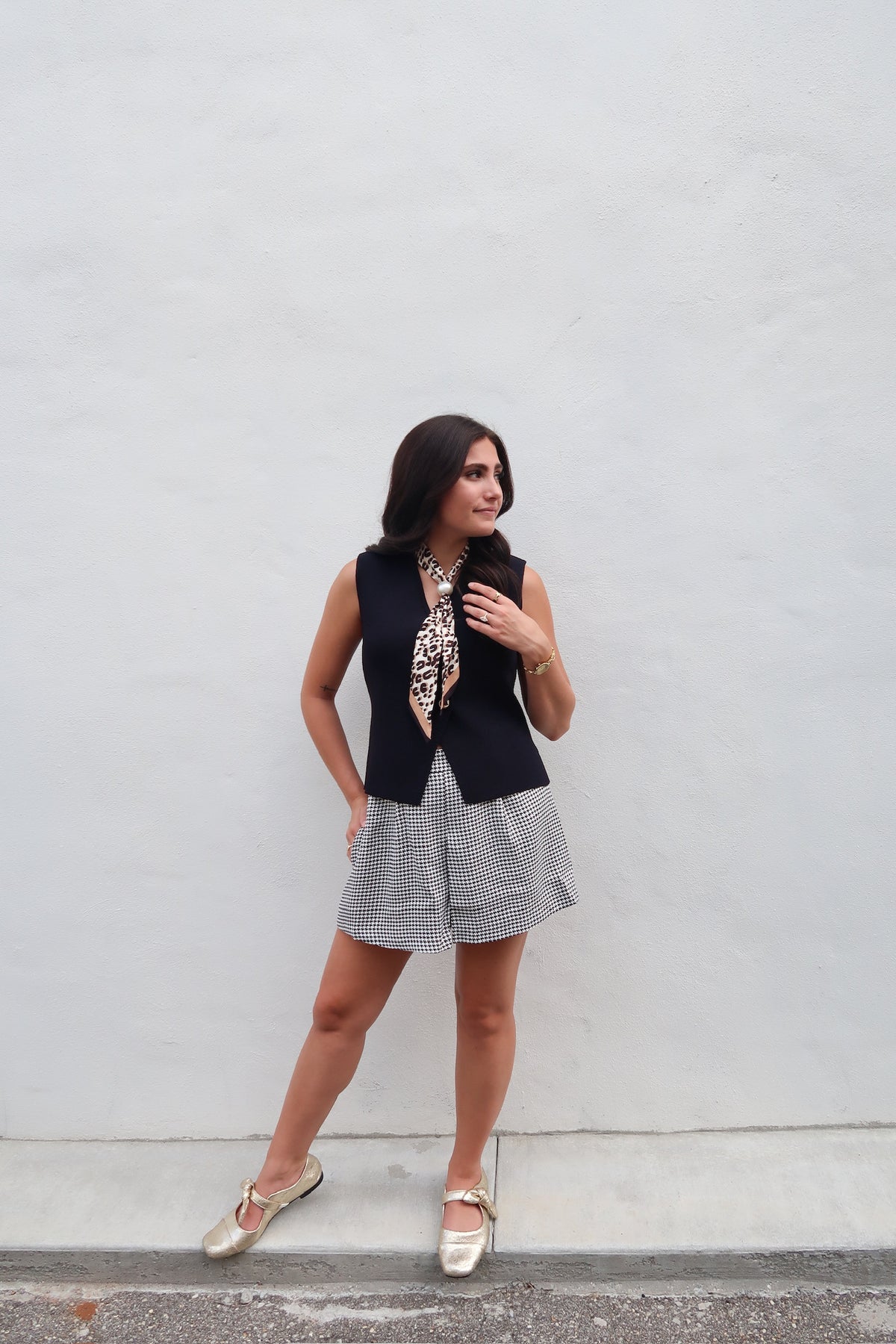 Scarf with Pearl Detail- Leopard