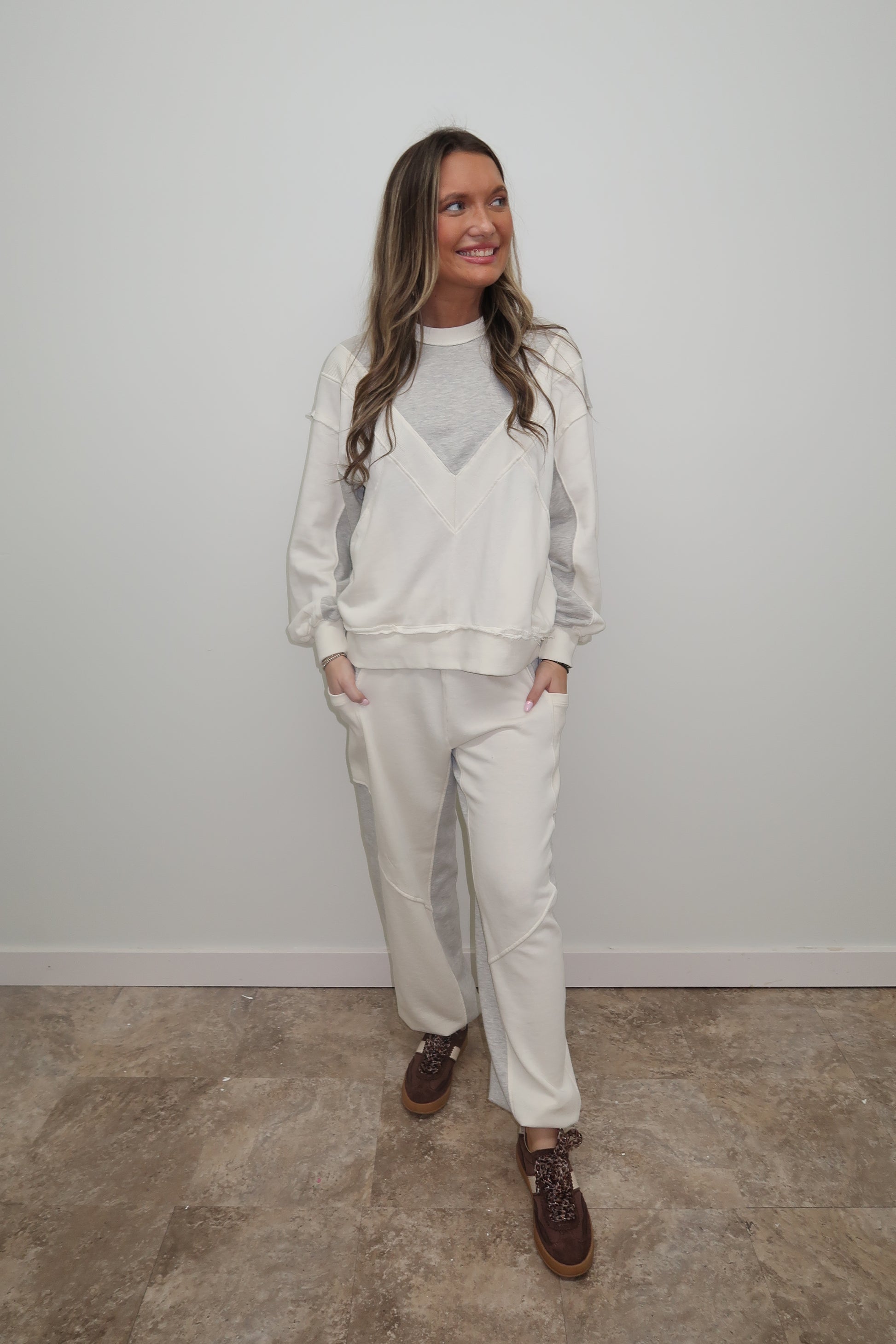 Colorblock Jogger Set- Cream/Grey