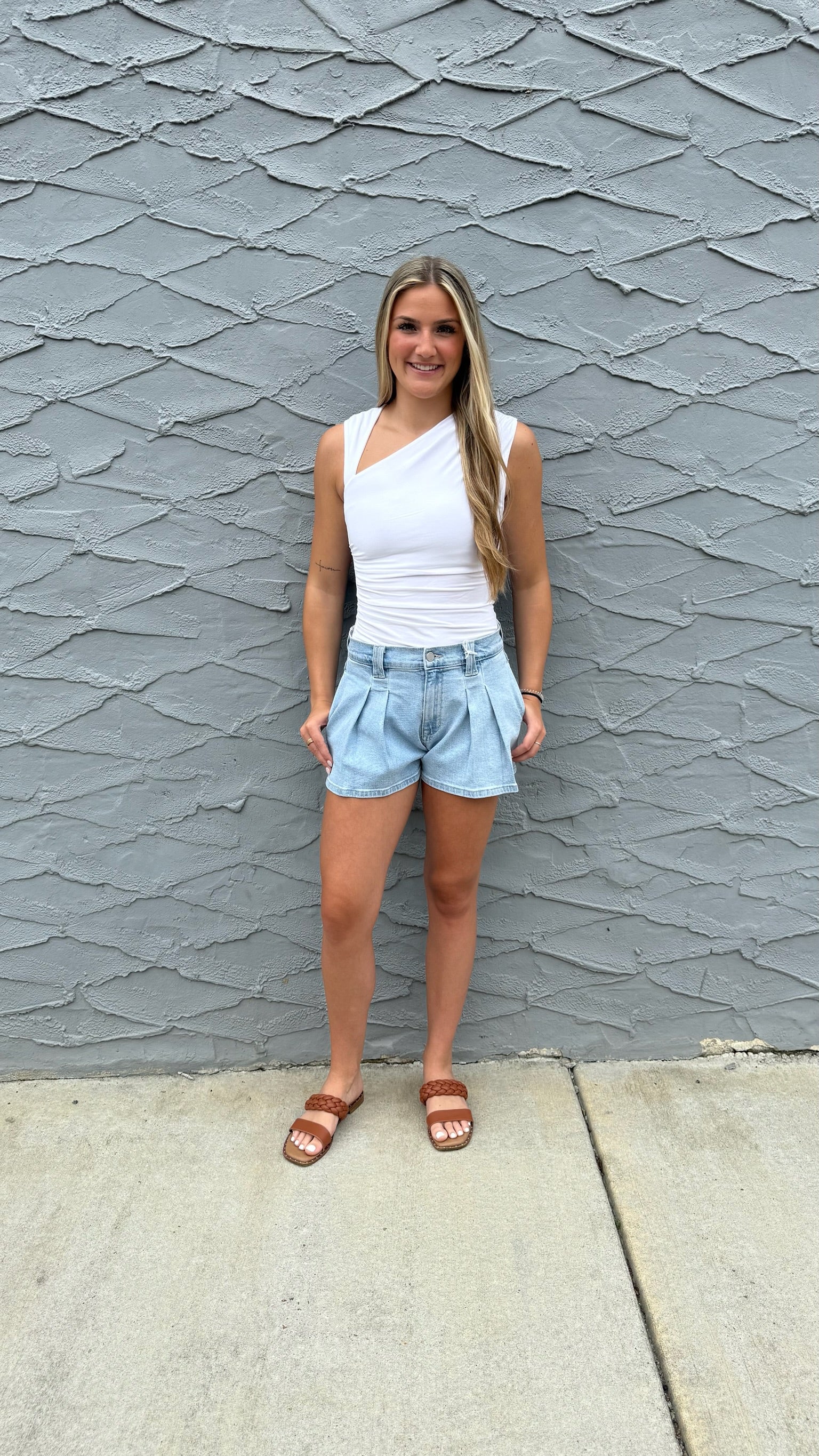 Pleated Bubble Short- Light Denim