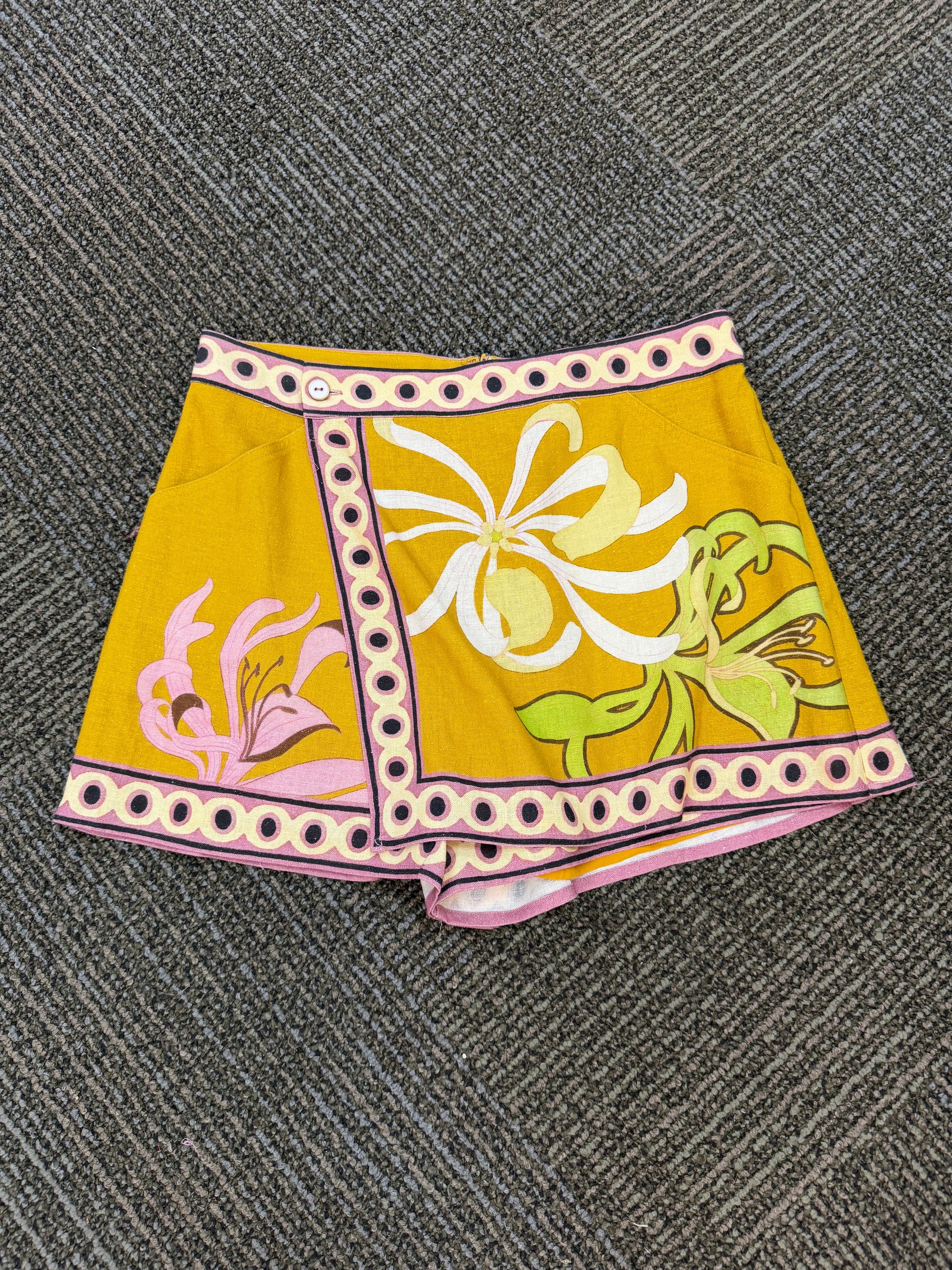 Elara Floral Print Skort