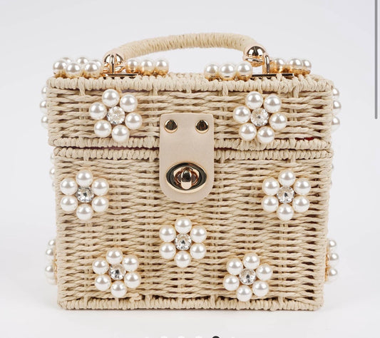 Daisy Wicker Purse-Beige with Pearls